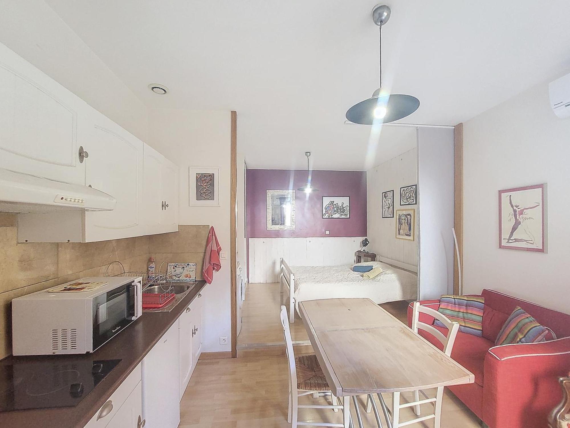 Studio Climatise Corps Saints Apartment Avignon Exterior photo